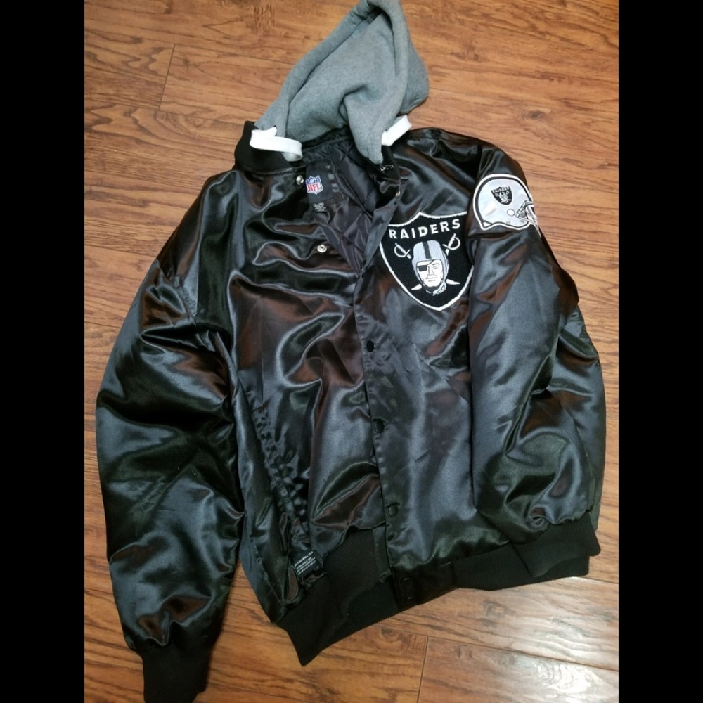 Men’s. XXL Raiders bomber . Button up with hood